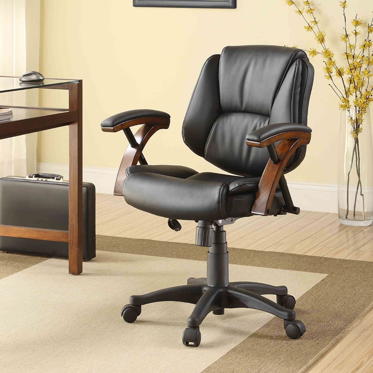 Picture of Zeta Collection Task Chair