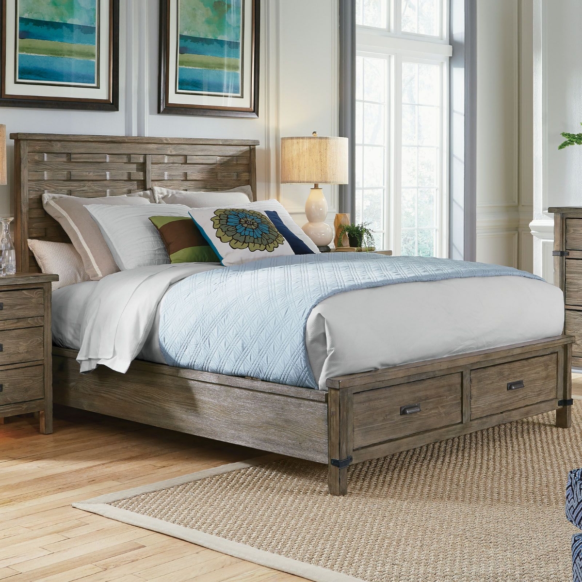 Picture of Foundry Solid Spruce Queen Bed