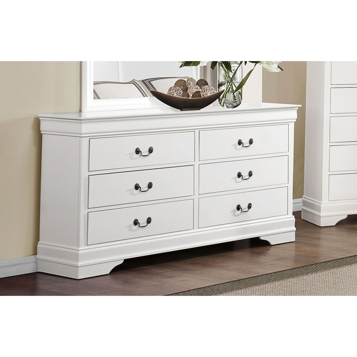 Picture of Mayville White Dresser