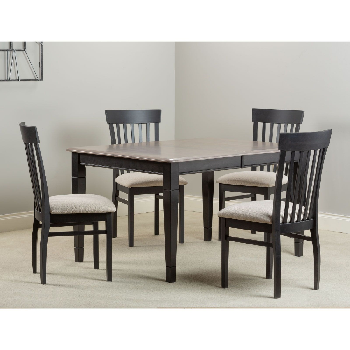 Picture of Anniversary II Dining Table & 4 Venice Chairs