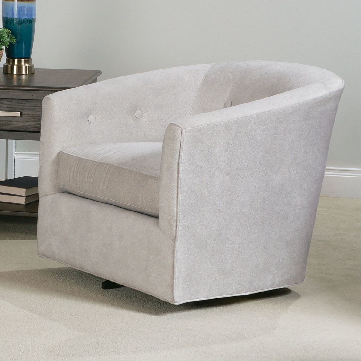 Picture of Stingray Swivel Accent Chair