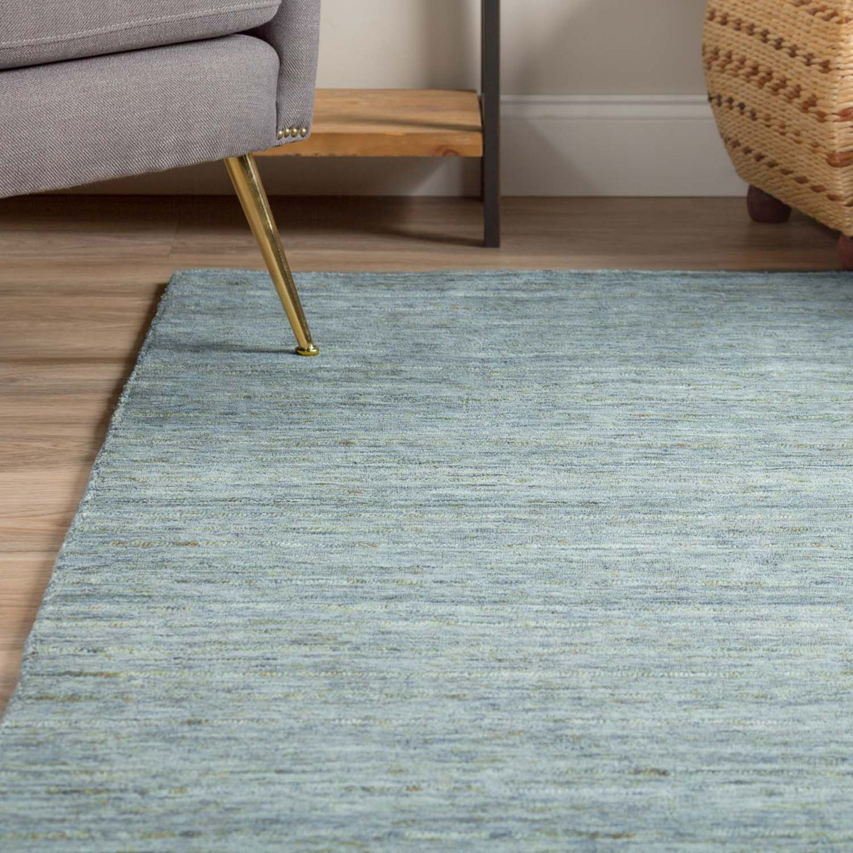 Picture of Reya Lakeview 5' x 8' Rug