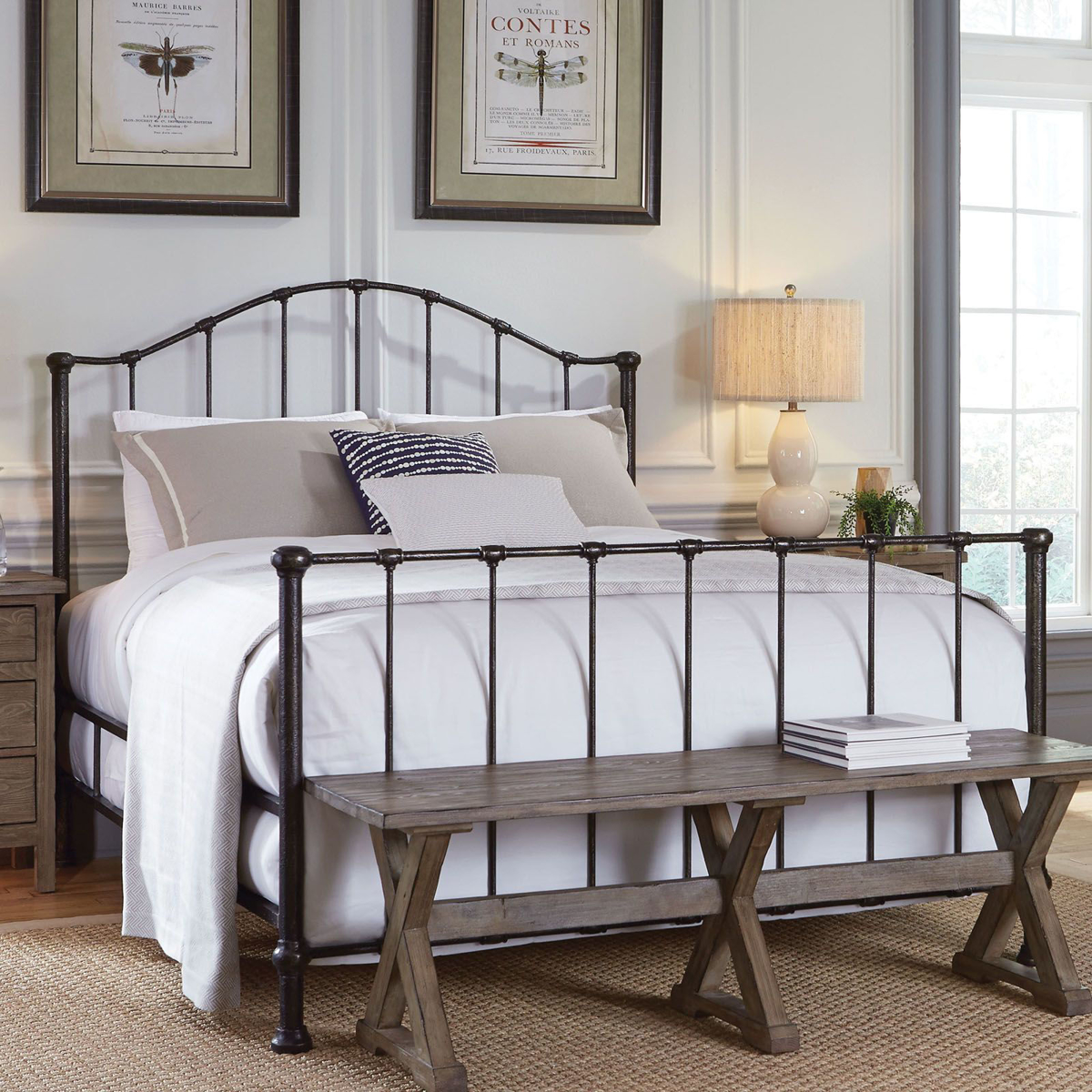 Picture of Queen Metal Bed