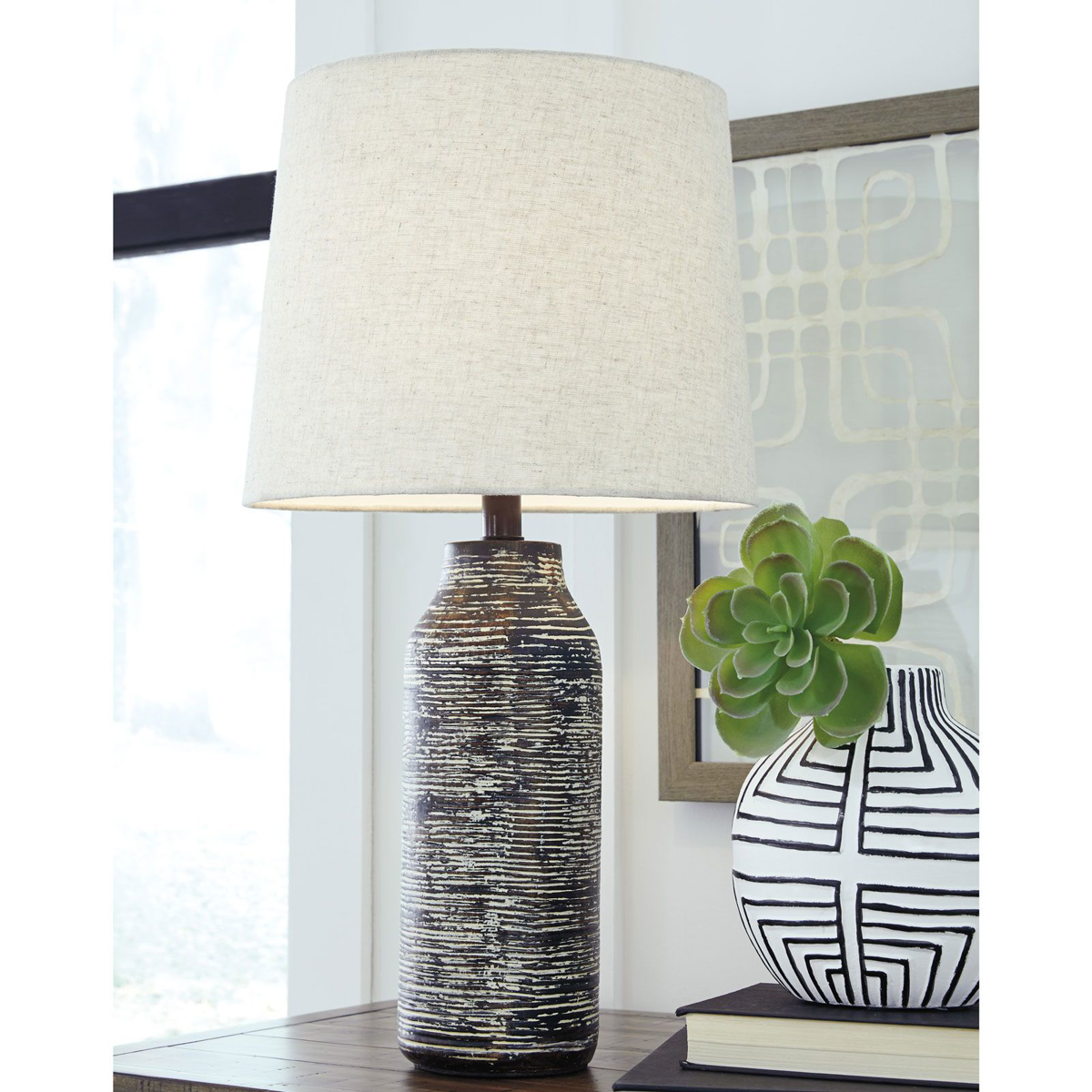 Picture of Mahima Table Lamp