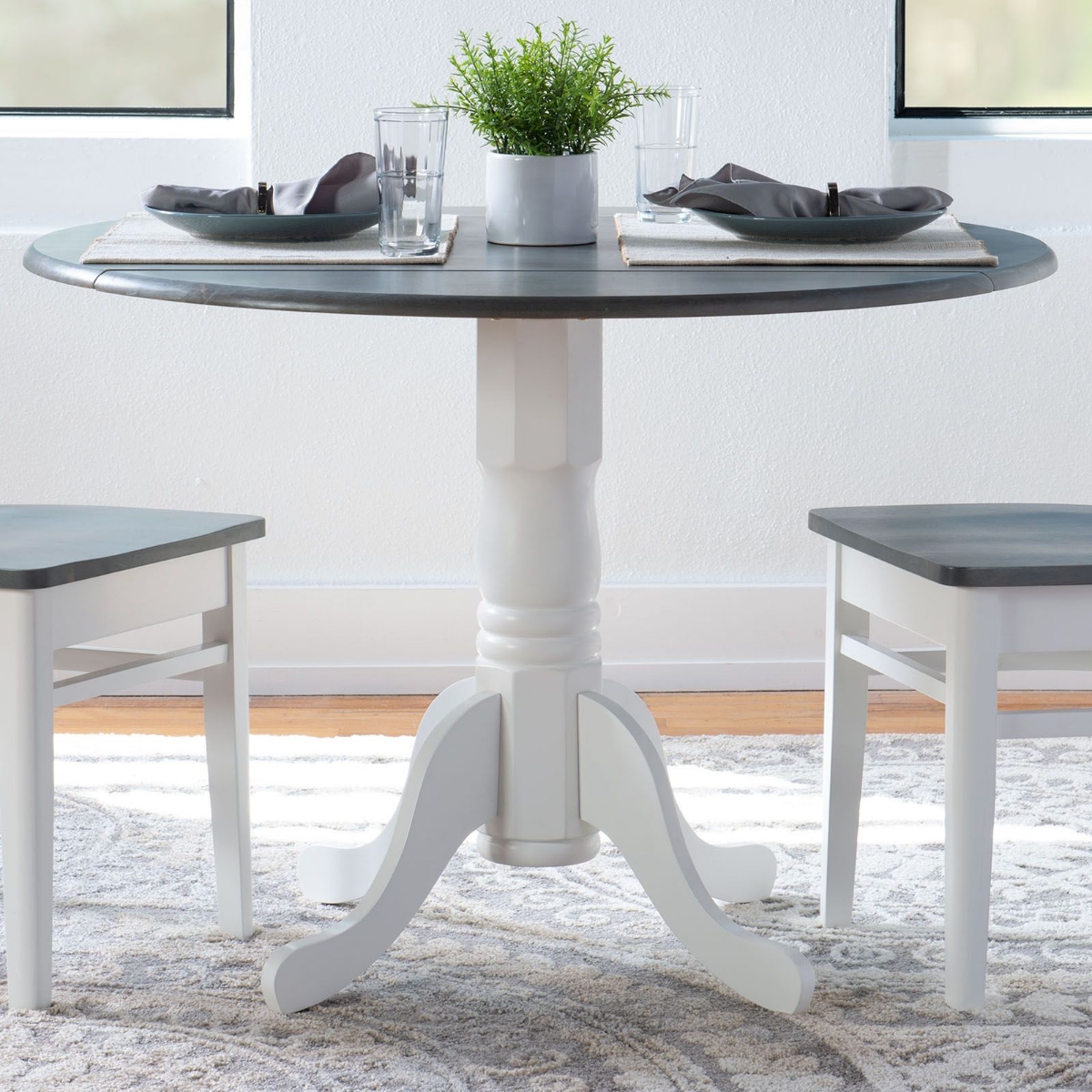 Picture of Two-Tone Table