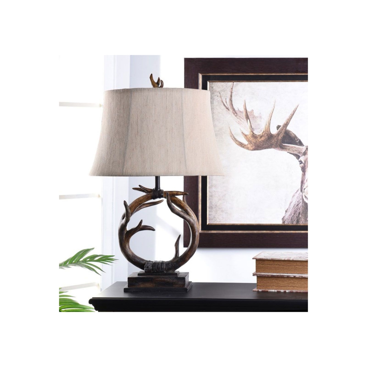 Picture of Mossy Oak Antler Lamp