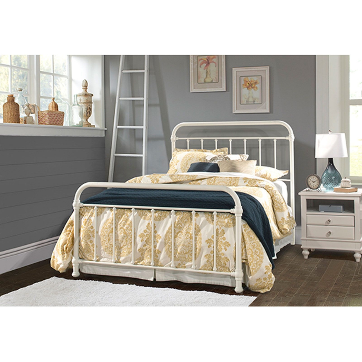 Picture of Kirkland Queen Metal Bed