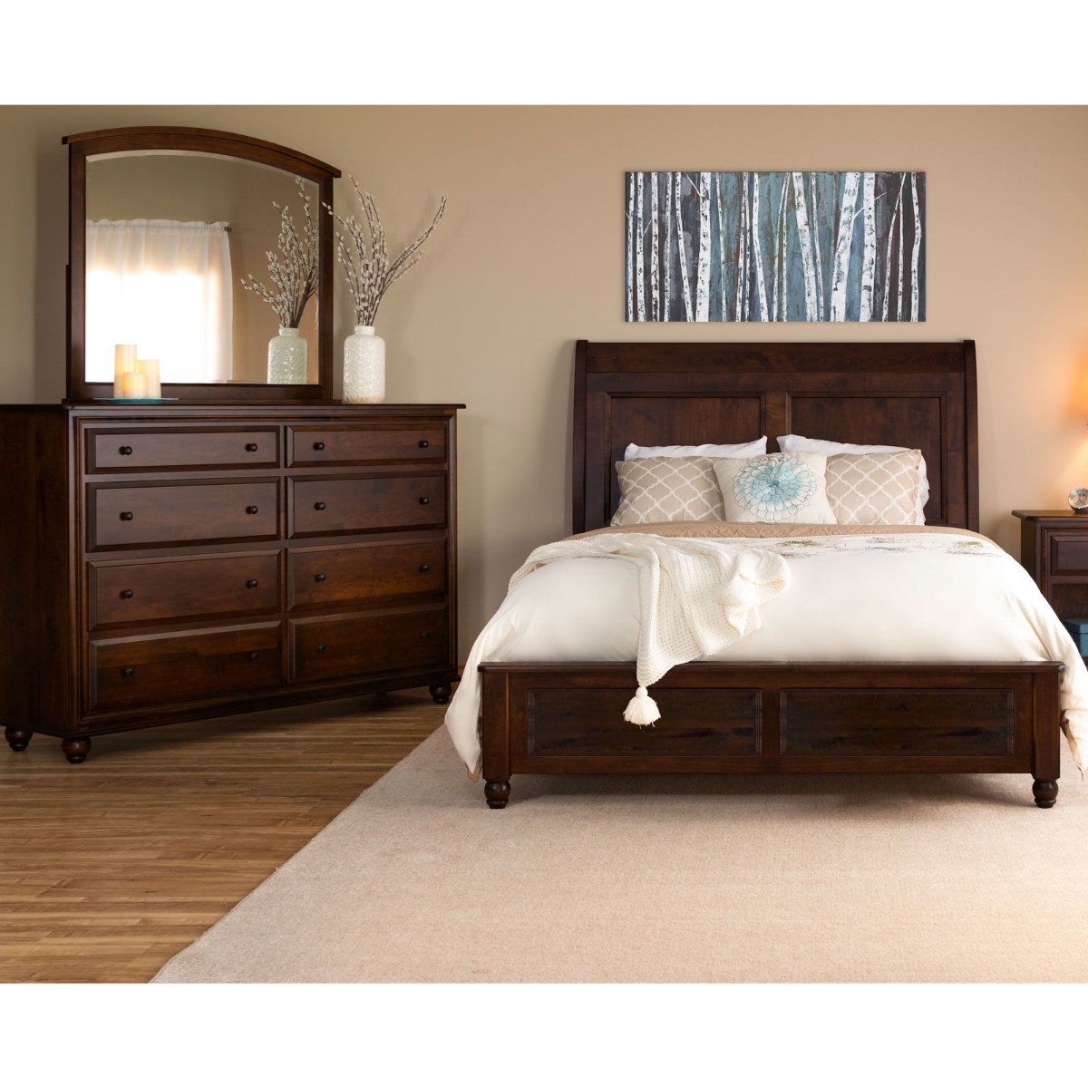 Picture of Charlton Queen Bedroom Group